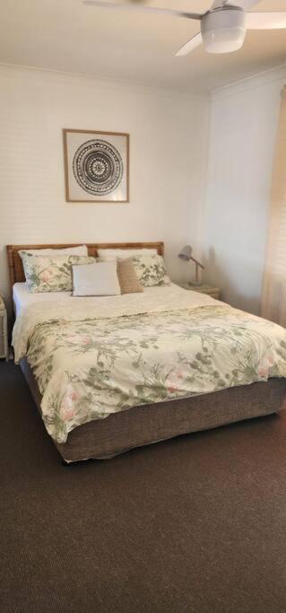 Abbey Beach Cottage 巴瑟尔顿 外观 照片